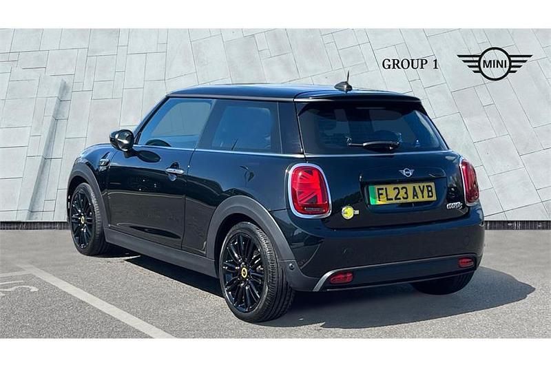 Used Mini Cooper S Level 2 135 kW (184 HP) 2023 Black Hatchback