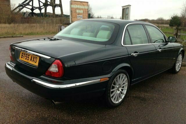 Used Jaguar XJ 240 HP (176 kW) 2005 Sedan