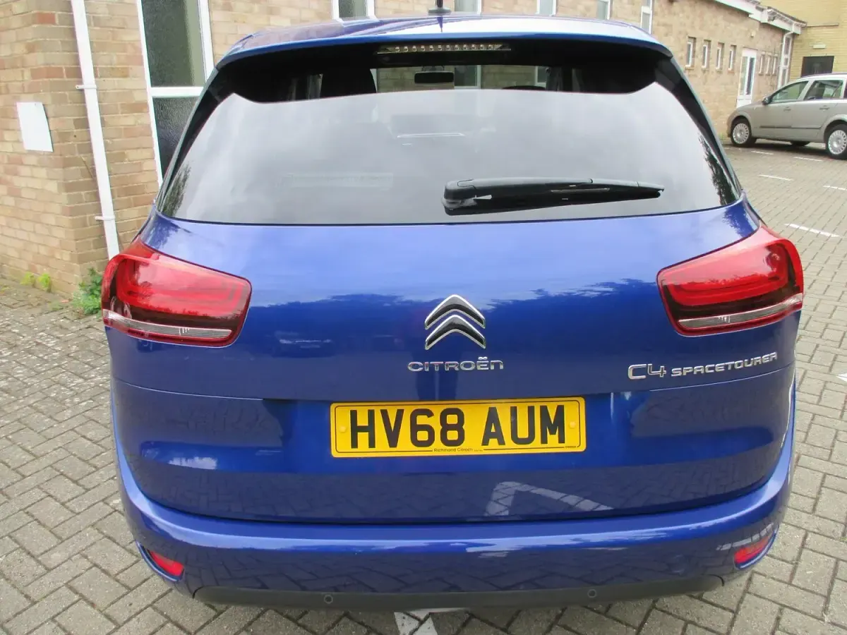 Used Citroën C4 Feel 2018 Blue MPV
