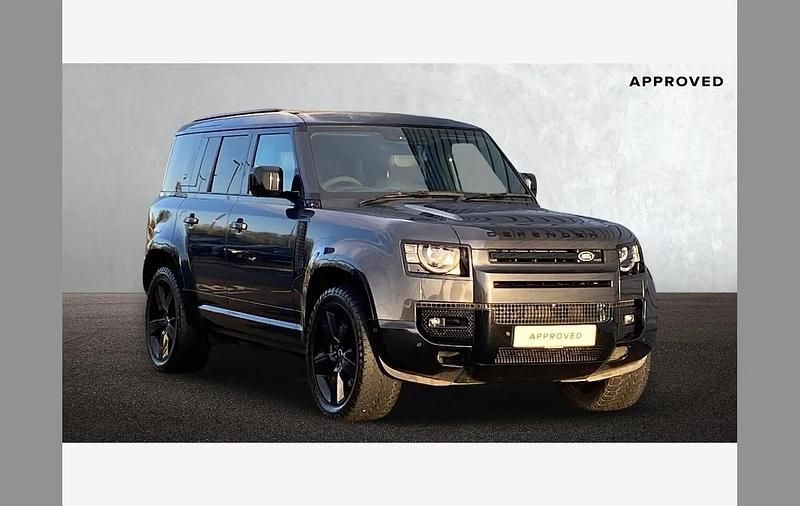 Used Land Rover Defender 525 HP (386 kW) 2022 Grey SUV