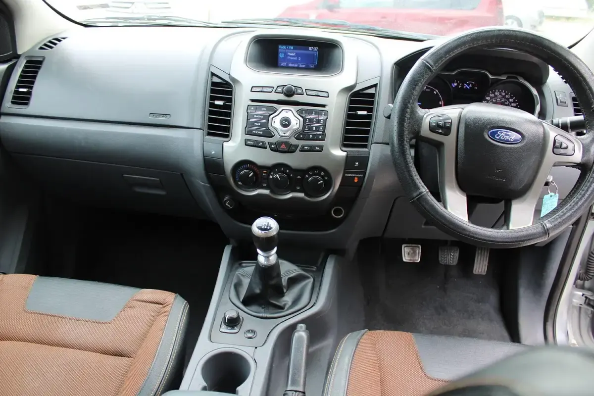 Used Ford Ranger XLT 2014 Silver Pickup