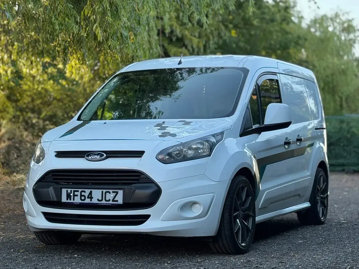 Used Ford Transit Connect 75 HP (55 kW) 2014 White MPV