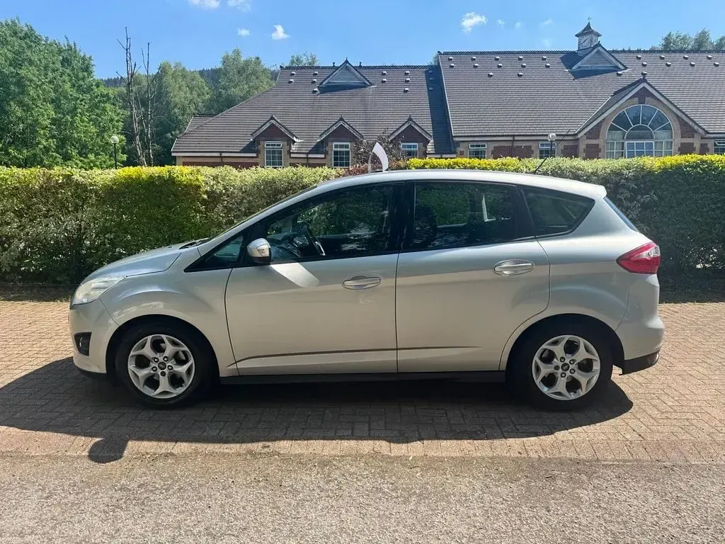 Used Ford C-MAX Zetec 125 HP (91 kW) 2013 Silver MPV