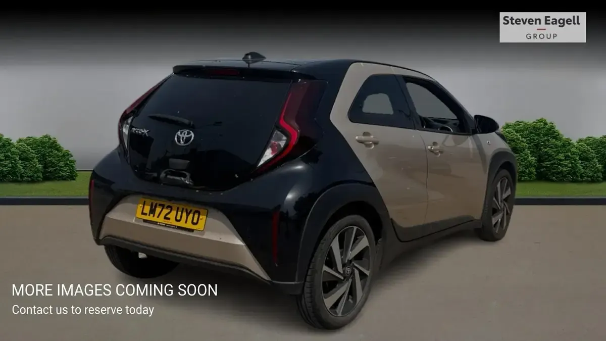 Used Toyota Aygo X 72 HP (52 kW) 2022 Beige SUV