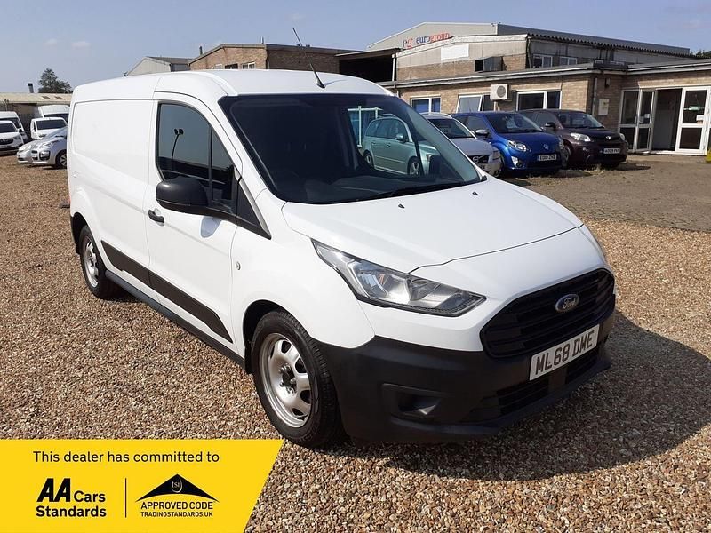 Used Ford Transit Connect S 100 HP (73 kW) 2018 White MPV