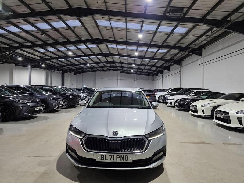 Used Skoda Octavia SE Technology 204 HP (150 kW) 2022 Silver Estate