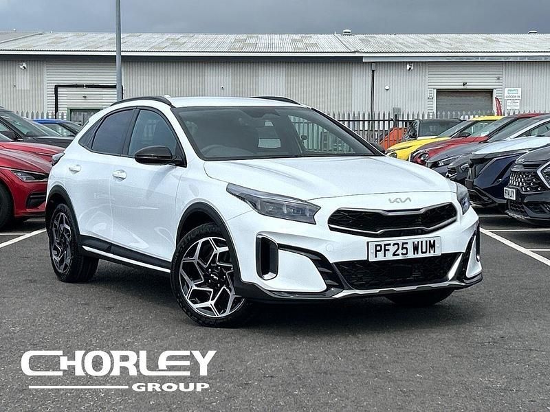 White Used 2025 Kia XCeed GT-Line SUV | £22,359 (A bit pricey) - Image 1/4