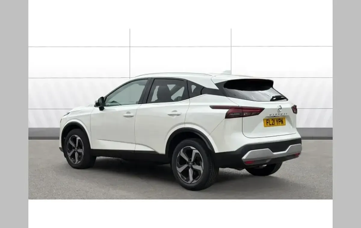 Used Nissan Qashqai 158 HP (116 kW) 2021 White SUV