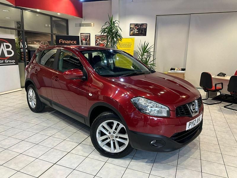 Red Used 2012 Nissan Qashqai Acenta SUV | £2,491 (Fair price) - Image 1/4