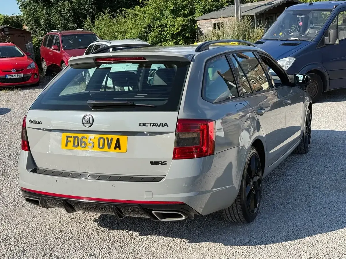 Used Skoda Octavia vRS 150 HP (110 kW) 2015 Grey Estate