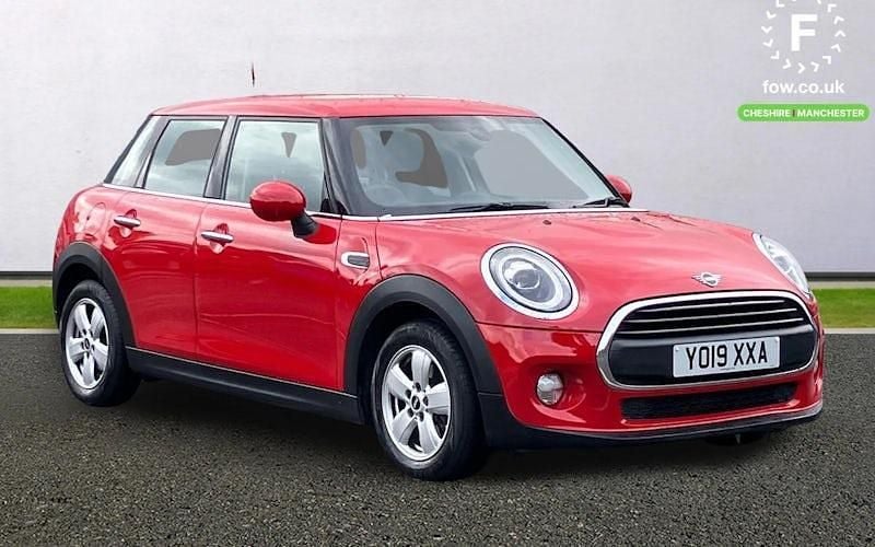 Red Used 2019 Mini ONE Comfort Hatchback | £10,899 (Good price) - Image 1/4