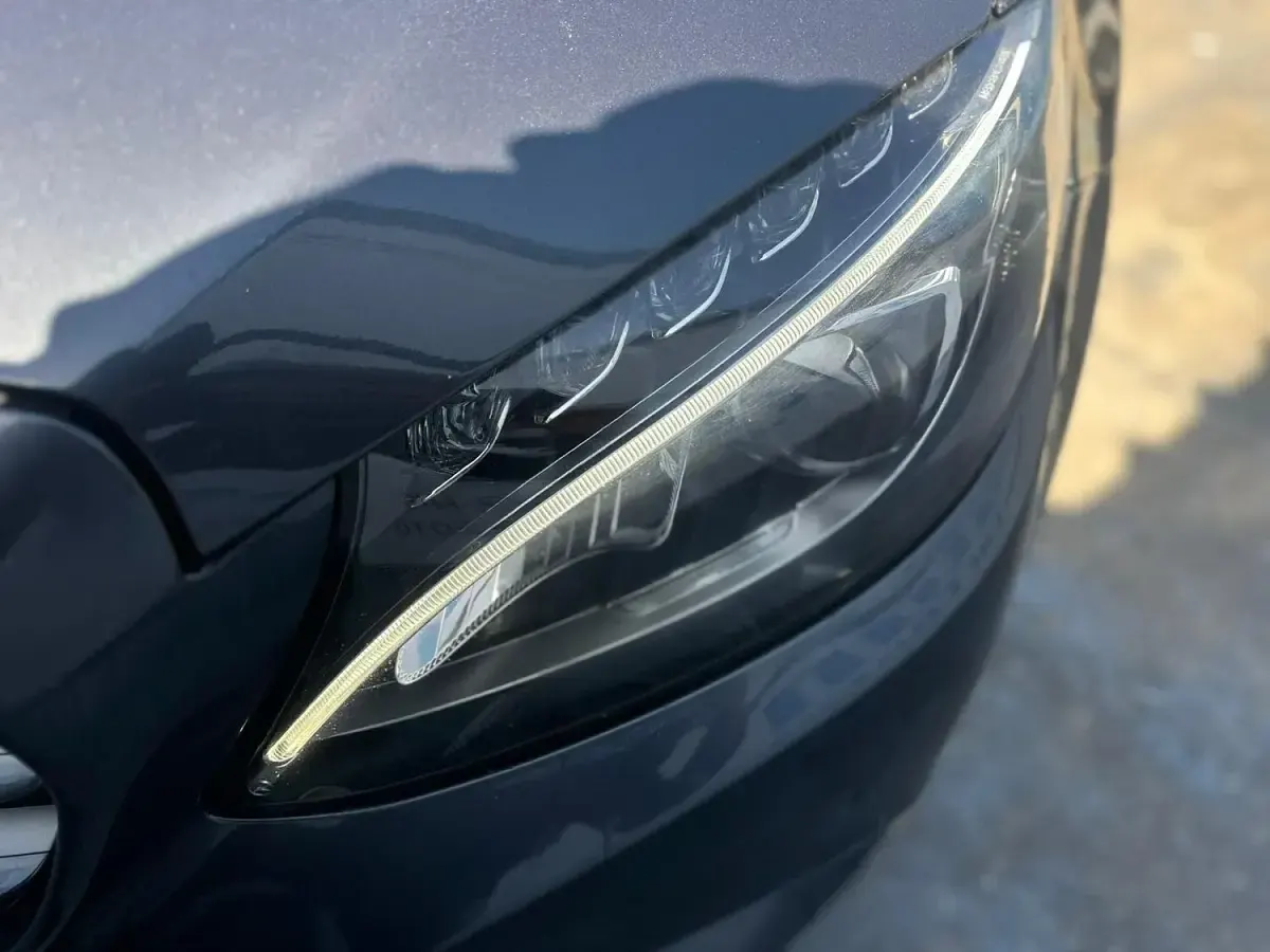 Used Mercedes C200 136 HP (100 kW) 2016 Grey Sedan