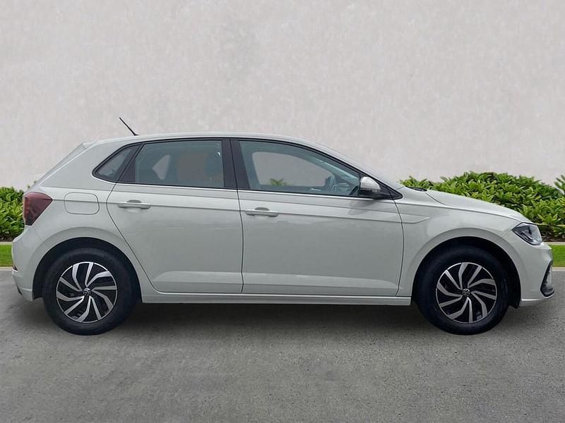 Used VW Polo Life 80 HP (58 kW) 2023 Grey Hatchback