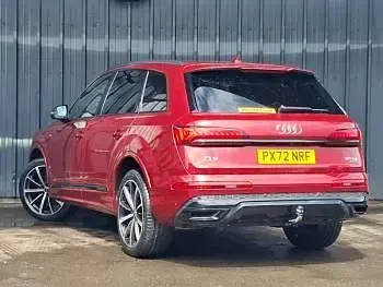 Used Audi Q7 Black Edition 286 HP (210 kW) 2022 Red SUV