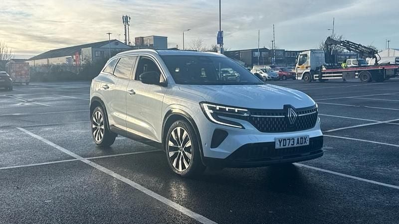 White Used 2023 Renault Austral Techno SUV | £20,750 (Good price) - Image 1/1
