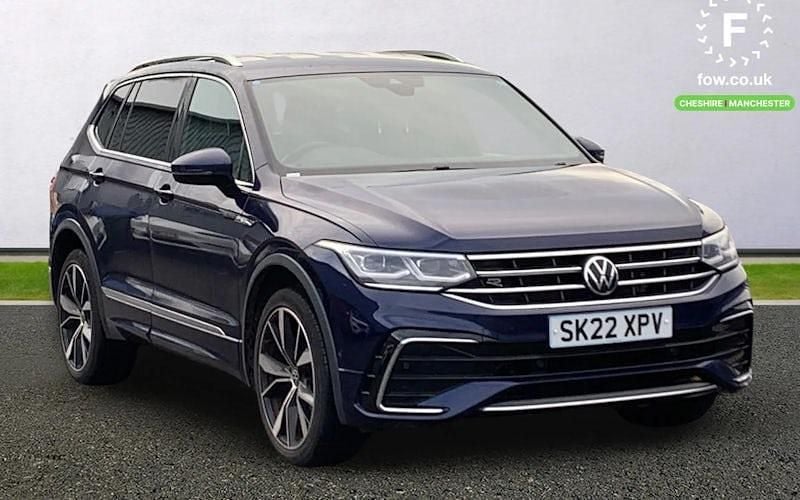 Used 2024 VW Tiguan Allspace R-line SUV | £27,499 (Super price) - Image 1/3