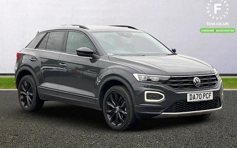 Used 2022 VW T-Roc Black Edition SUV | £19,899 (Fair price) - Image 1/3