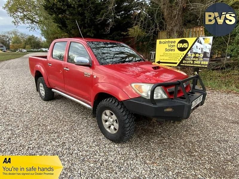 Red Used 2008 Toyota HiLux Pickup | £5,450 (Fair price) - Image 1/4