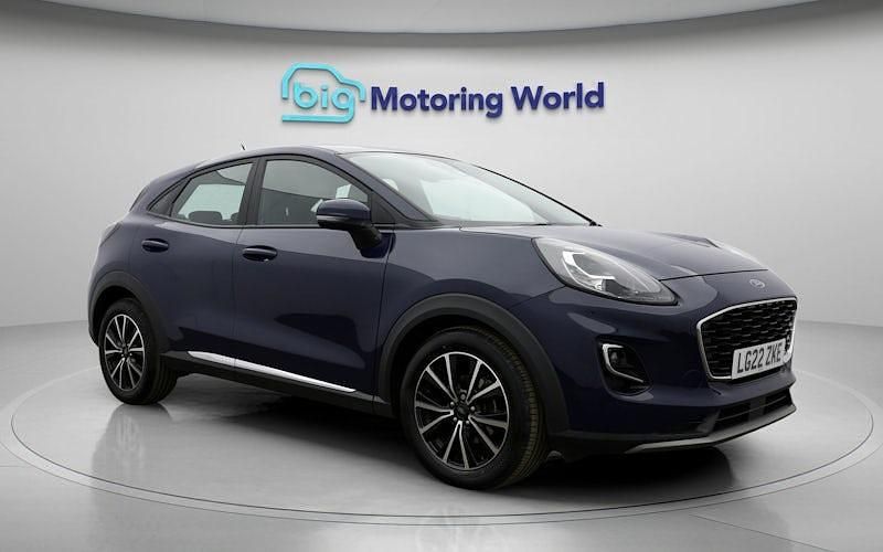 Begagnad Ford Puma Titanium 125 HK (91 kW) 2022 Blå SUV