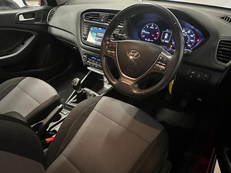 Used Hyundai i20 Premium 2017 Red Hatchback