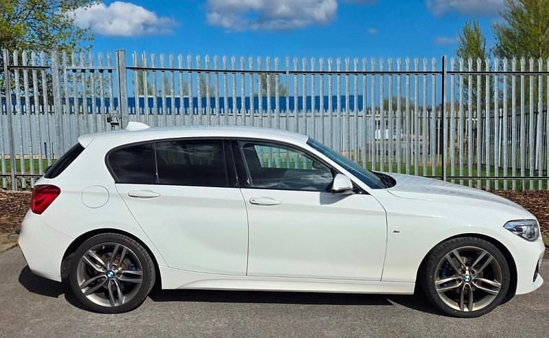 Used BMW 120 M Sport 190 HP (139 kW) 2018 White Hatchback