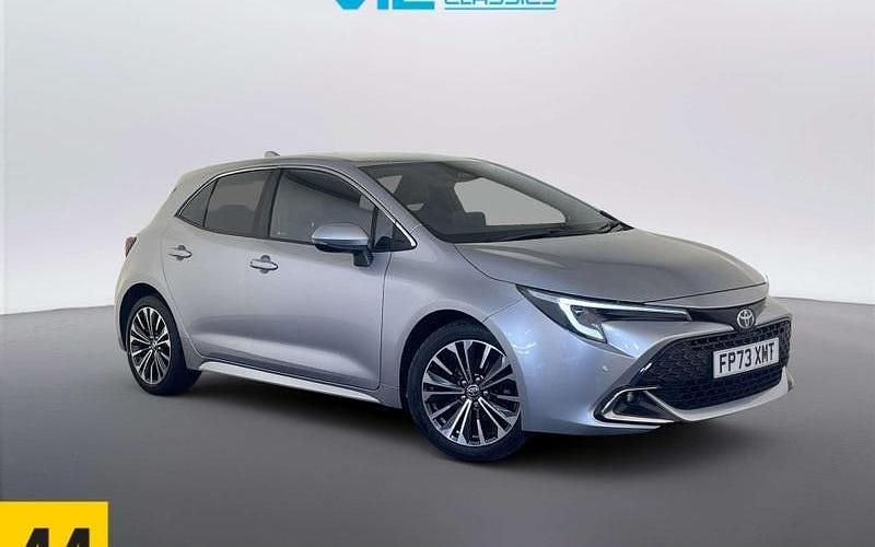 Used Toyota Corolla Design 140 HP (102 kW) 2026 Hatchback