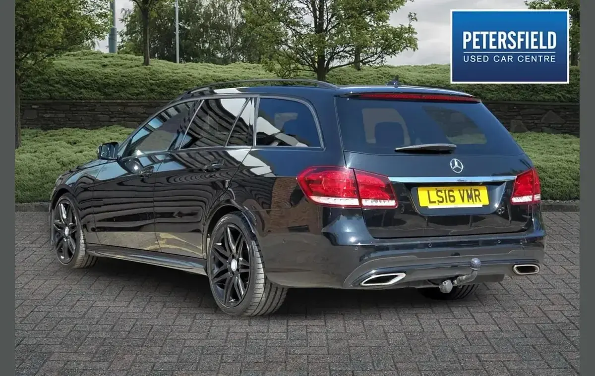 Used Mercedes E350 Premium 254 HP (186 kW) 2016 Black Estate