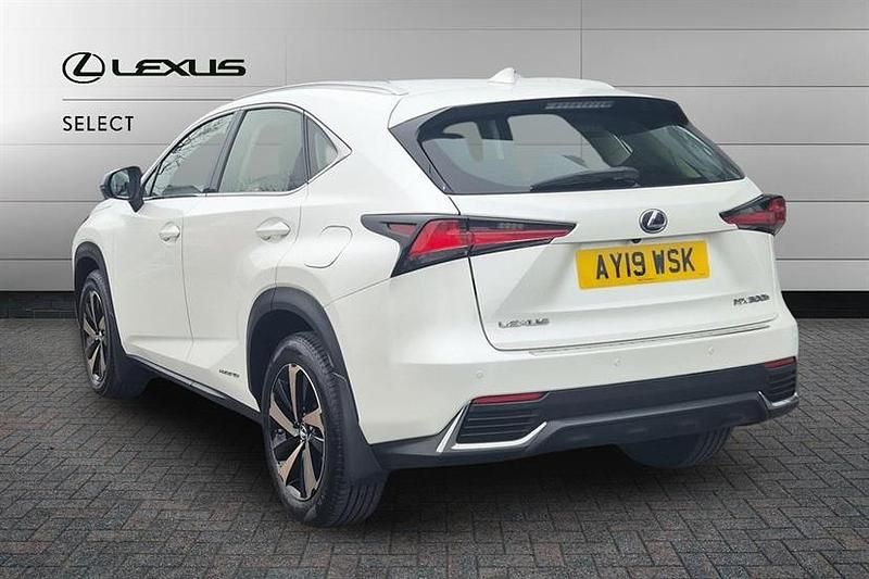 Used Lexus NX300h Sport Line 197 HP (144 kW) 2019 Sonic white SUV