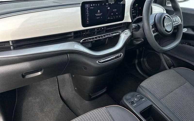 Used Fiat 500e Icon 86 kW (118 HP) 2023 Hatchback