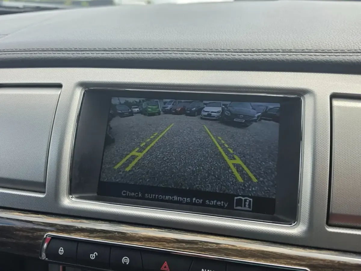 Used Jaguar XF R-Sport 2015 White Estate