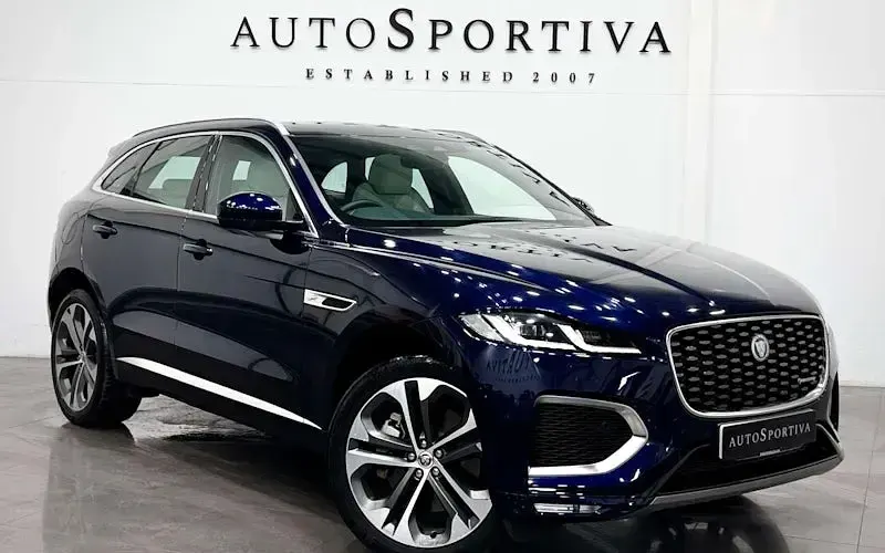 Begagnad Jaguar F-Pace R-Dynamic 404 HK (297 kW) 2024 Blå SUV