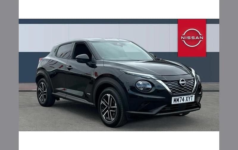 Black Used 2024 Nissan Juke N-Connecta SUV | £19,786 (Fair price) - Image 1/4