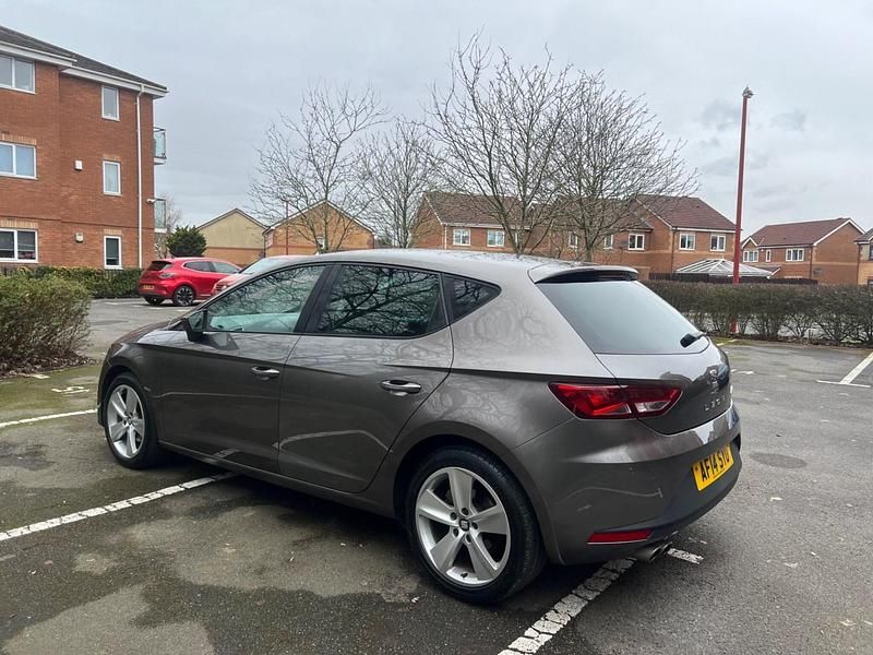 Used Seat Leon FR 184 HP (135 kW) 2014 Grey Hatchback