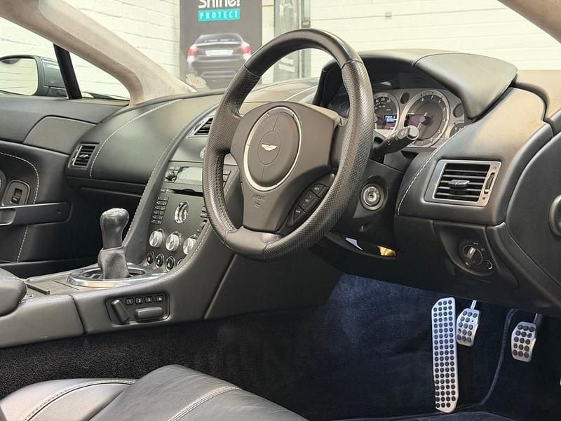 Used Aston Martin Vantage 2009 Silver Coupe