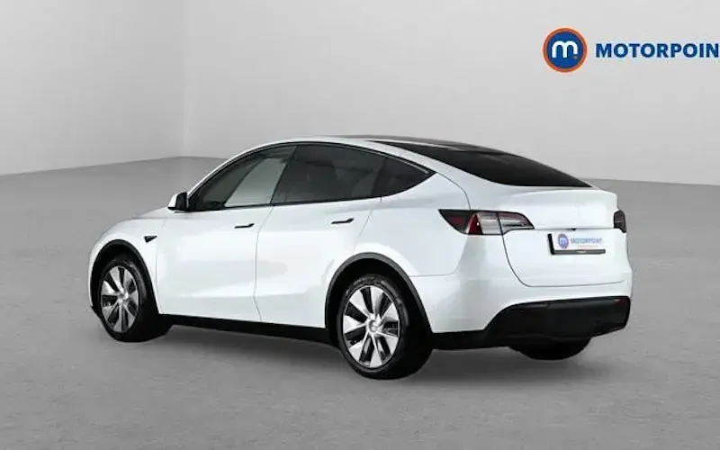 Used Tesla Model Y RWD 219 kW (299 HP) 2024 White SUV