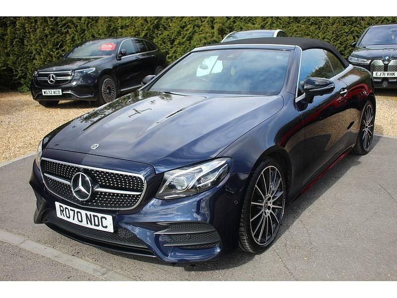 Used Mercedes E220 AMG line 2020 Cavansite blue metallic Cabriolet