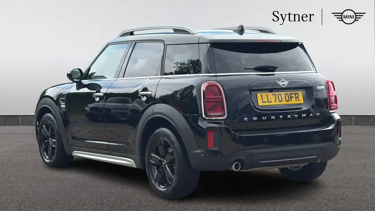 Used Mini Cooper Countryman Classic 134 HP (98 kW) 2020 Black SUV