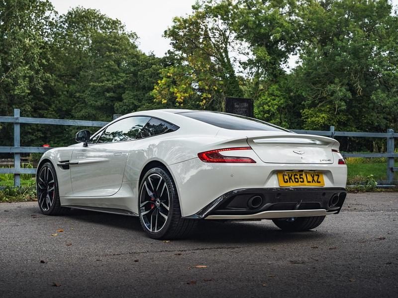 Used Aston Martin Vanquish 2015 White Coupe