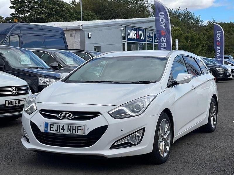 Used Hyundai i40 Style 136 HP (100 kW) 2014 White Estate