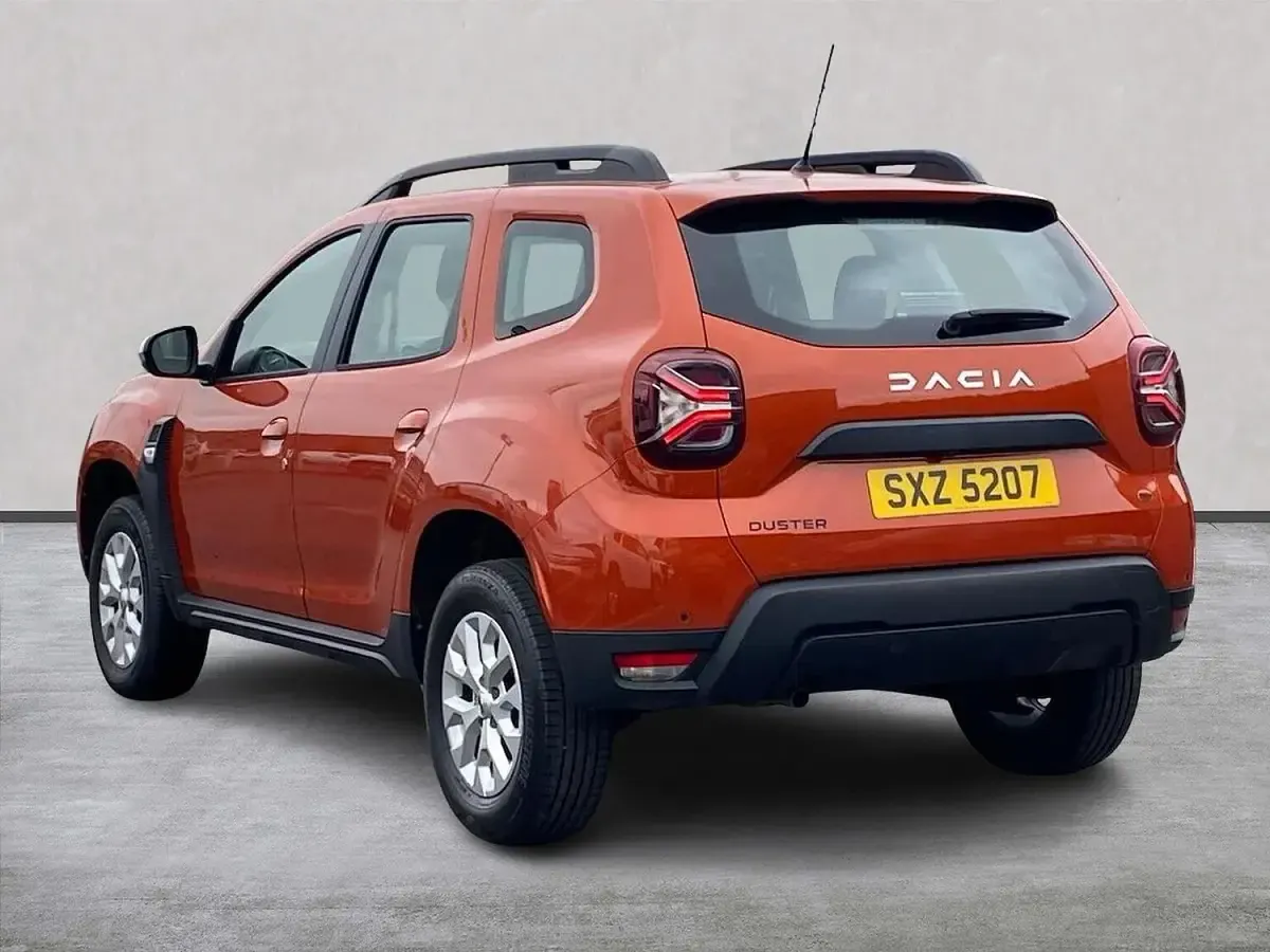 Used Dacia Duster Expression 90 HP (66 kW) 2023 Orange SUV