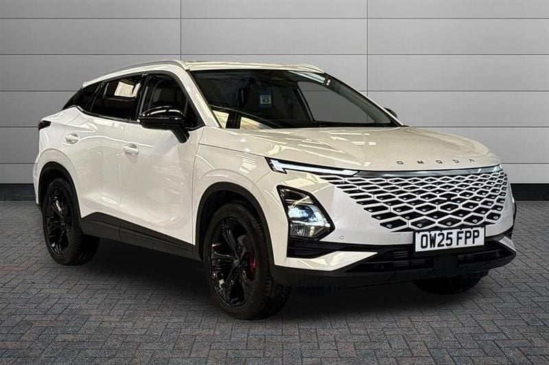 Used Omoda 5 147 HP (108 kW) 2025 Selenite white SUV