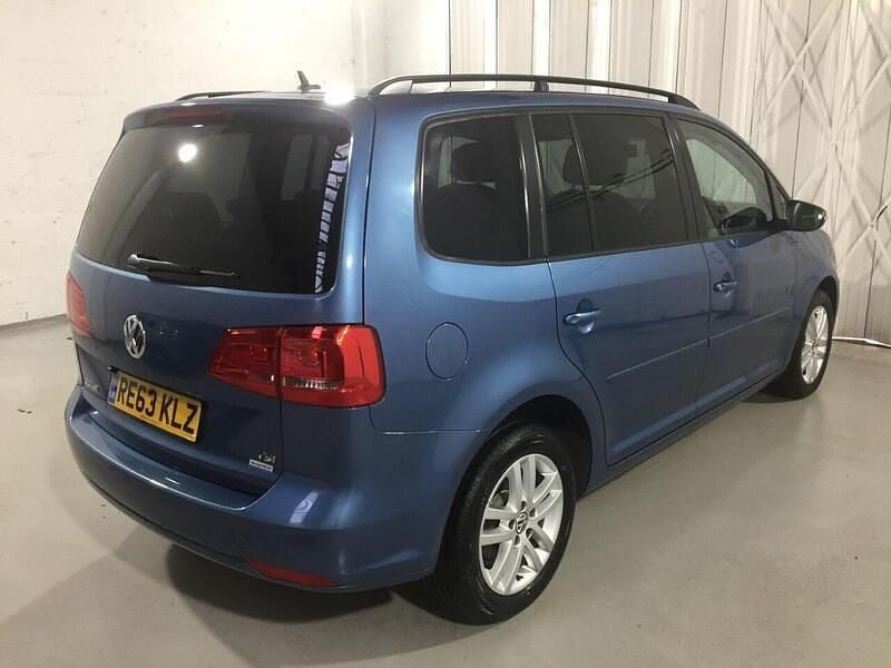 Used VW Touran SE 140 HP (102 kW) 2014 Blue MPV
