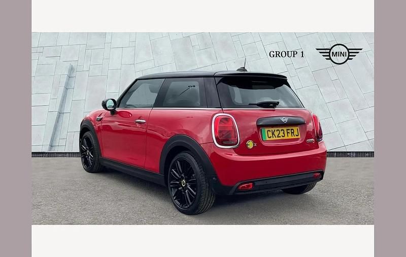 Gebraucht Mini Cooper S Level 3 135 kW (184 PS) 2023 Rot Kleinwagen