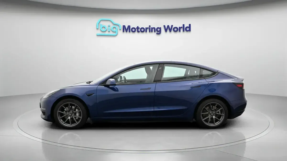 Used Tesla Model 3 Long Range AWD 366 kW (498 HP) 2021 Blue Sedan
