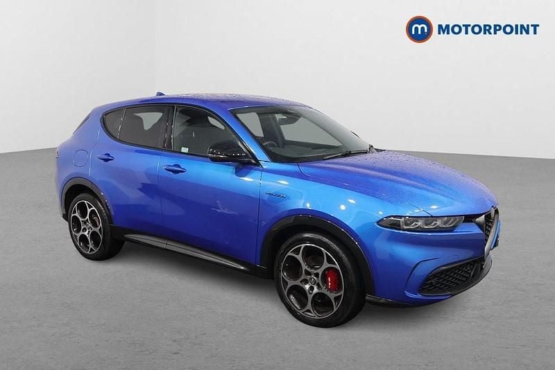 Blue Used 2022 Alfa Romeo Tonale Veloce SUV | £21,549 (Good price) - Image 1/4