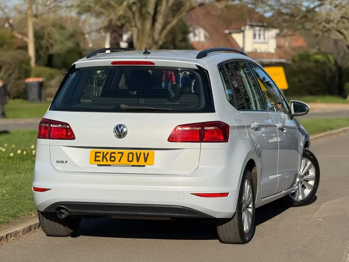 Used VW Golf Sportsvan SE 2017 Silver MPV