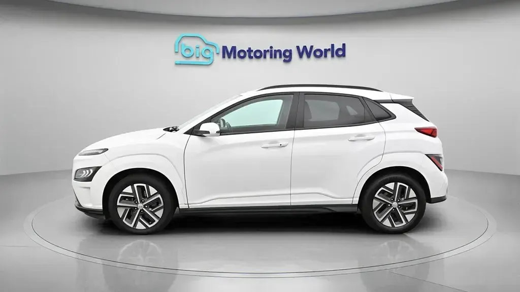 Second-hand Hyundai Kona Premium 10 kW (14 CP) 2023 SUV