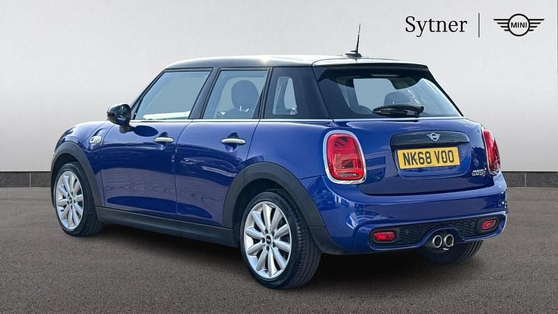 Used Mini Cooper S Hatch 189 HP (139 kW) 2018 Blue Hatchback