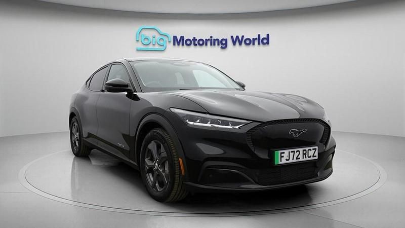 Used Ford Mustang Mach-E Standard Range 197 kW (269 HP) 2022 SUV