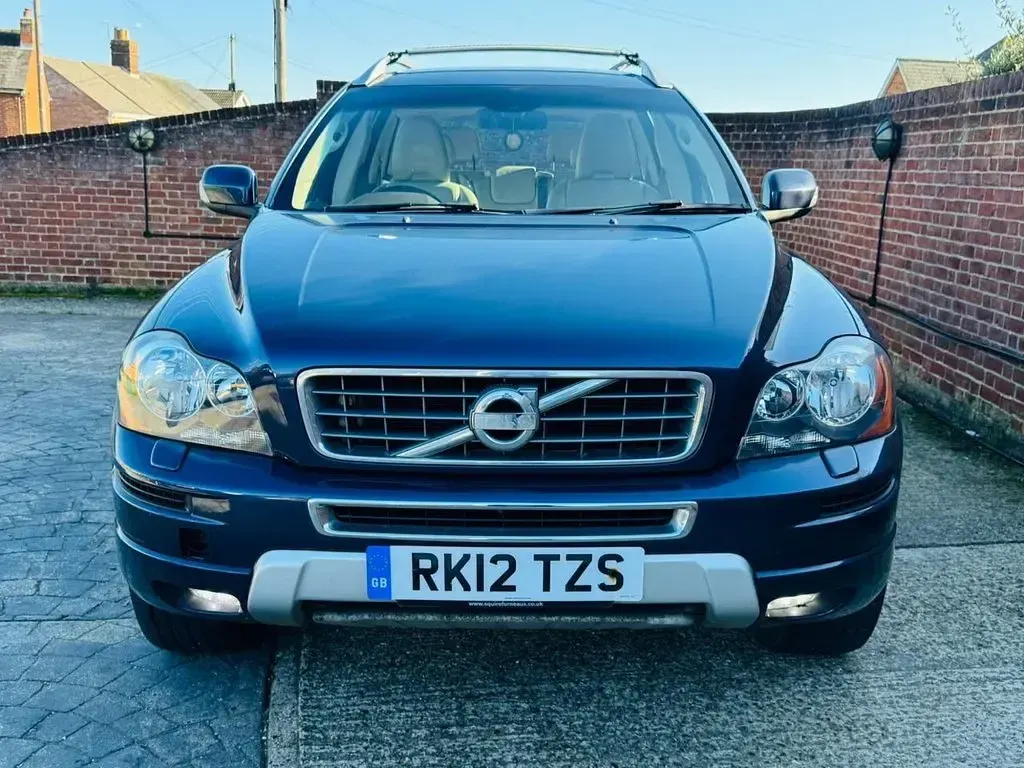 Used Volvo XC90 SE 200 HP (147 kW) 2012 Blue SUV
